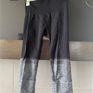 Stylish Black and Gray Cropped Leggings